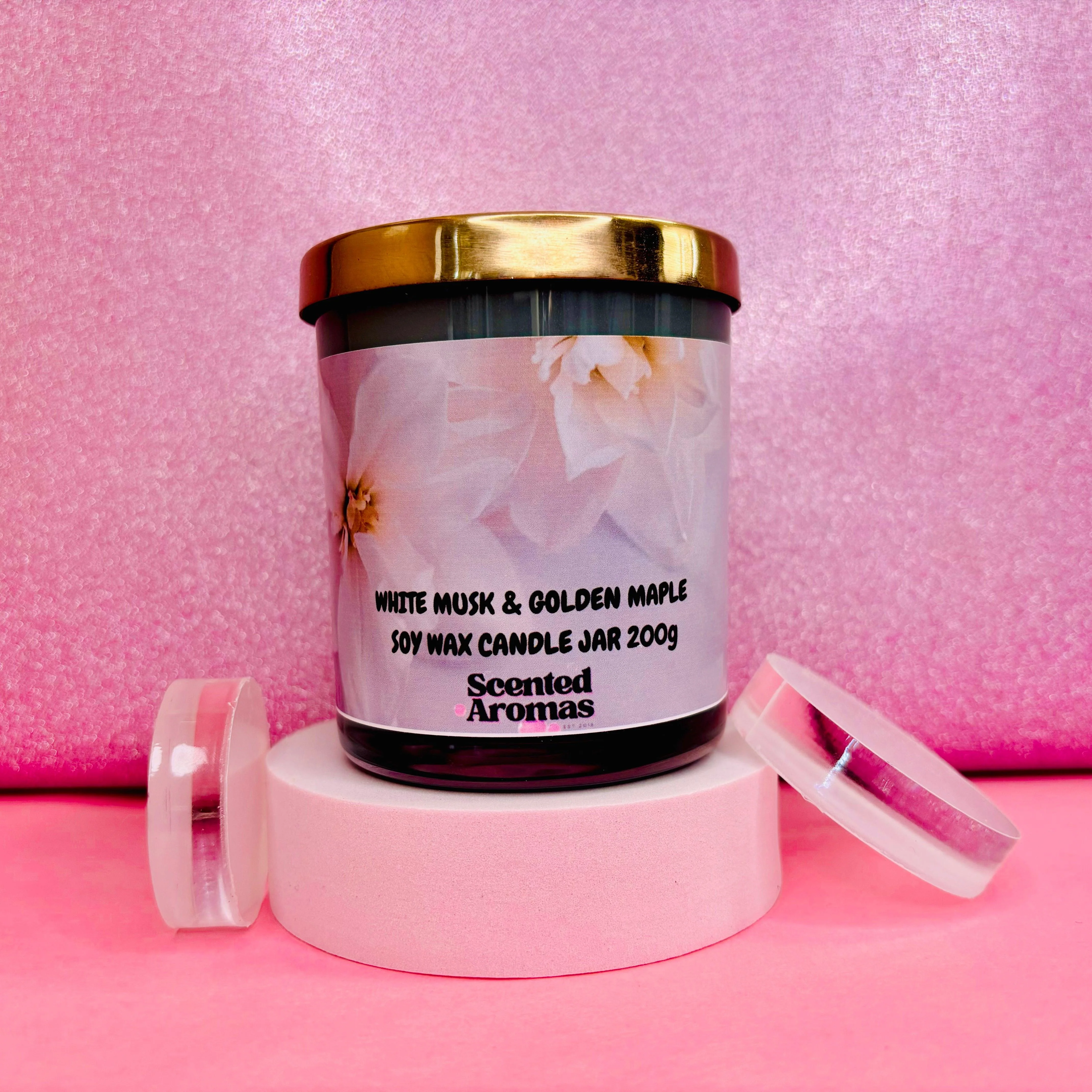 White Musk and Maple Glass Candle 200g - Warm Sophisticated Luxury